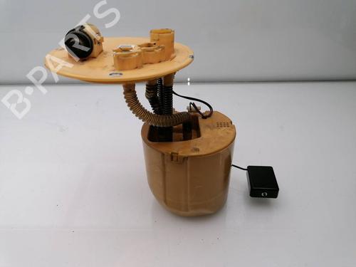 Used Fuel pump TOYOTA AVENSIS Estate (_T27_) 2.0 D-4D (ADT270_, ADT270R) (124 hp) 23385300