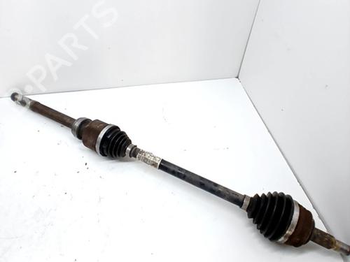 Used Right front driveshaft PEUGEOT 3008 II SUV (MC_, MR_, MJ_, M4_) 1.5 BlueHDi 130 (131 hp) 30294386