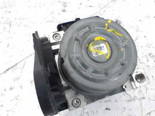 Used ABS pump ABS pump SKODA OCTAVIA III (5E3, NL3, NR3) 1.6 TDI (105 hp) 36015616 36015616