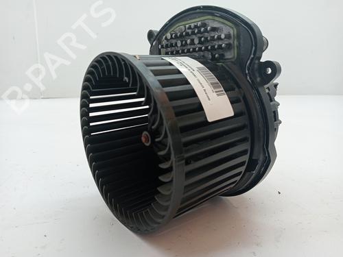 Used Heater blower motor RENAULT MEGANE IV Hatchback (B9A/M/N_) 1.5 dCi 110 (B9A3) (110 hp) 23343506