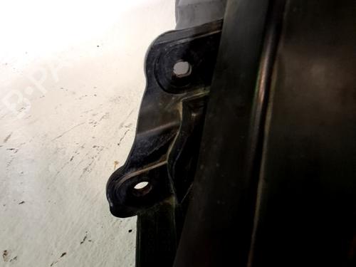 Left headlight KIA SORENTO I (JC) 2.5 CRDi 4WD | BP29557736C28 