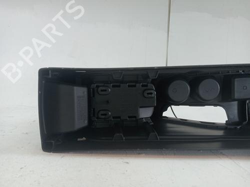 Armrest / Center console CITROËN DS4 (NX_) 1.6 HDi 90 | BP24108833I20 