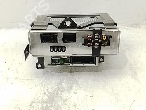 Used Radio Radio 37590940 37590940