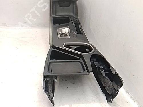 Used Middle console Middle console TOYOTA RAV 4 IV (_A4_) 2.5 Hybrid (AVA42_) (197 hp) 34367624 34367624