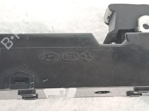 Right front window switch HYUNDAI TUCSON (TL, TLE) 1.6 CRDi | BP26381801I26 