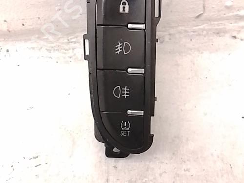 Used Headlight switch Headlight switch 37224016 37224016