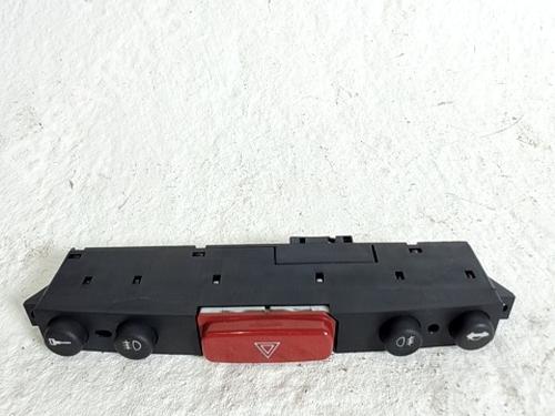Advarselsbryter ALFA ROMEO 147 (937_) 1.6 16V T.SPARK ECO (937.AXA1A, 937.BXA1A) | BP29559026I22