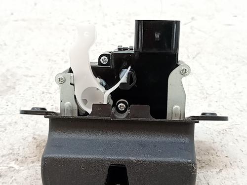Used Tailgate lock Tailgate lock KIA SPORTAGE IV (QL, QLE) 1.6 CRDi Eco-Dynamics+ (136 hp) 36523268 36523268