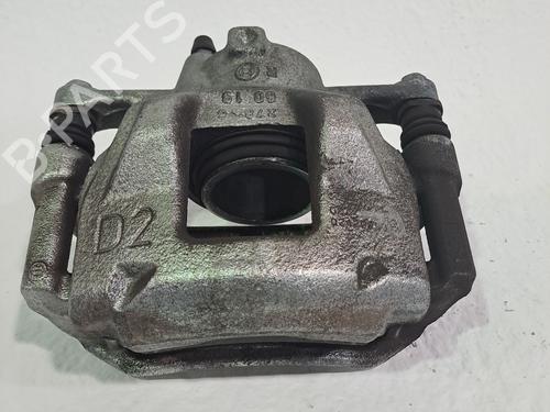 Used Right front brake caliper TOYOTA AURIS (_E18_) 1.8 Hybrid (ZWE186_, ZWE186R) (136 hp) 24445371