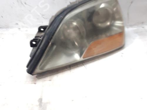 Optica esquerda Optica esquerda KIA SORENTO I (JC) 2.5 CRDi (170 hp) 36666521 36666521