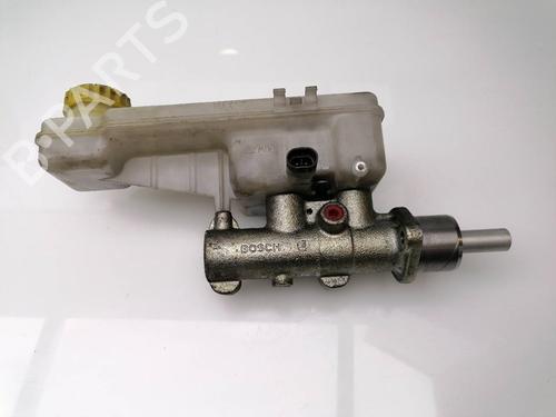 Used Brake master cylinder PEUGEOT BOXER Van (244) 2.8 HDi (126 hp) 23652123