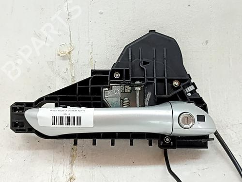front-right-exterior-door-handle-mercedes-benz-m-class-w164-2005-2006-2007-2008-2009-2010-2011-2012-35967740 main image