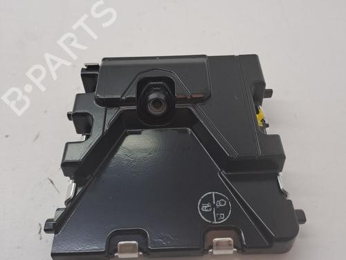 Used Camera LEXUS IS III (_E3_) 300h (AVE30_, AVE30R) (223 hp) 23943811
