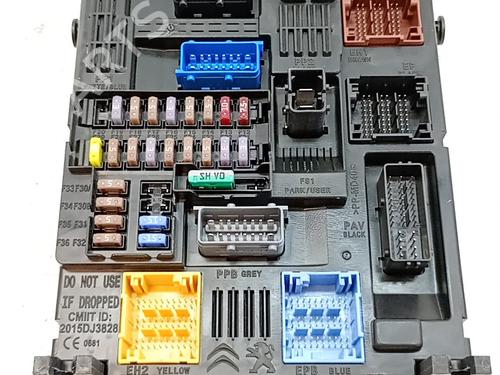 Used Fuse box Fuse box FIAT SCUDO Van 1.5 Multijet 120 (506) (120 hp) 36523027 36523027