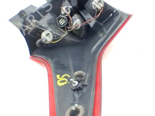 Used Right taillight FORD FOCUS III 1.0 EcoBoost (125 hp) 32042083