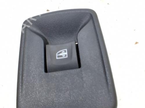 right-rear-window-switch-dacia-sandero-ii-2012-36317943 main image