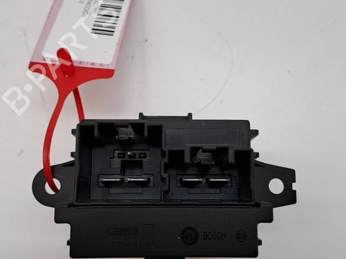 Used Heater resistor OPEL ASTRA J GTC 1.6 CDTI (08) (110 hp) 26654379