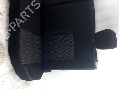 Sæde Bagtil Sæde Bagtil SUZUKI VITARA (LY) 1.4 T (APK414) (140 hp) 39556865 39556865