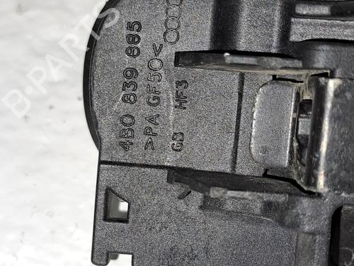 Høyre foran utvendig håndtak AUDI A4 B7 (8EC) 3.0 TDI quattro | BP27463126C129 