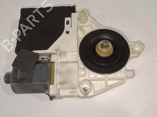 Right front window motor AUDI A3 (8P1) 2.0 TDI | BP36407026E20 - Image 2