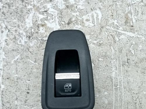 Used Right front window switch Right front window switch 37590570 37590570