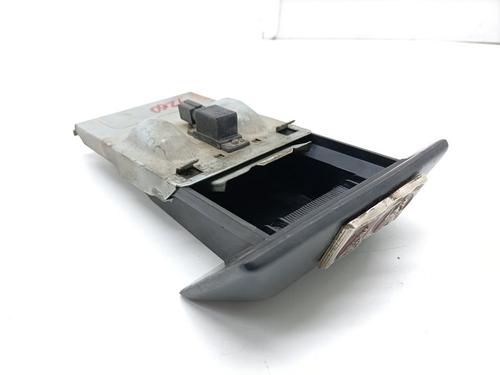 Used Ashtray NISSAN TERRANO II (R20) 2.7 TDi 4WD (125 hp) 25987076
