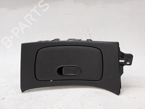 Used Glove box SMART FORTWO Coupe (453) electric drive / EQ (453.391) (56 hp) 25248663