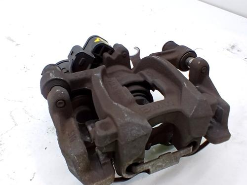 Used Right rear brake caliper Right rear brake caliper BMW 2 Gran Tourer (F46) 218 d (150 hp) 40546990 40546990