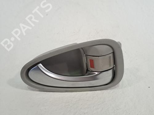 Used Front right interior door handle TOYOTA AVENSIS Saloon (_T27_) 2.0 D-4D (WWT271_) (143 hp) 26381739