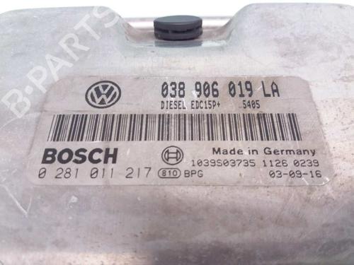 Used Engine control unit (ECU) SEAT CORDOBA (6L2) 1.9 TDI (131 hp) 23448934