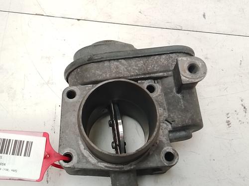 Used Throttle body Throttle body OPEL VECTRA A Hatchback (J89) 1.7 D (F68, M68) (60 hp) 39740928 39740928
