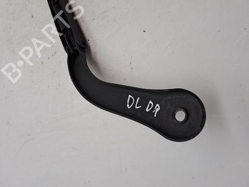 Front windshield wiper arm BMW 3 Touring (E91) 320 d | BP23359202C143 