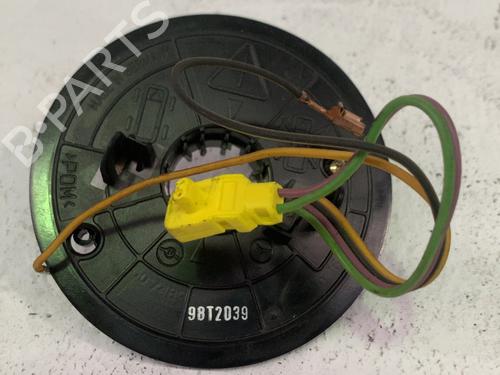 Used Squib airbag Squib airbag MERCEDES-BENZ E-CLASS (W210) E 300 Turbo-D (210.025) (177 hp) 33768536 33768536