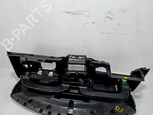 Instrumentbræt VW POLO V (6R1, 6C1) 1.2 TSI (90 hp) 29556616