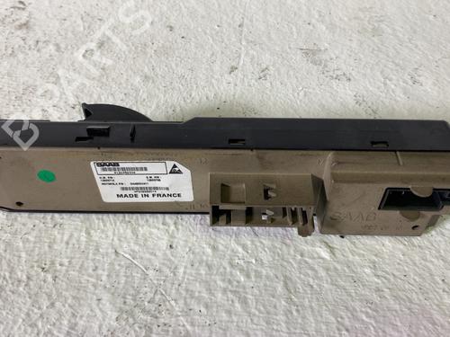 Right front window switch SAAB 9-3 (YS3F, E79, D79, D75) 1,8t | BP40119297I26 - Image 2