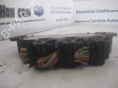 Used Engine control unit (ECU) CITROËN SAXO (S0, S1) 1.4 VTS (75 hp) 25465693