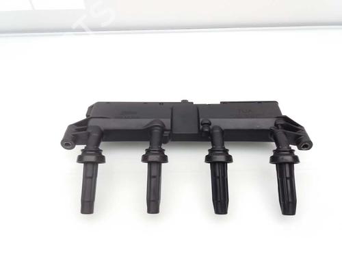 Used Ignition coil PEUGEOT 207 (WA_, WC_) 1.4 (73 hp) 23651075