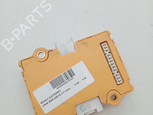 Used Electronic module LEXUS IS I (_E1_) 200 (GXE10) (155 hp) 23346785