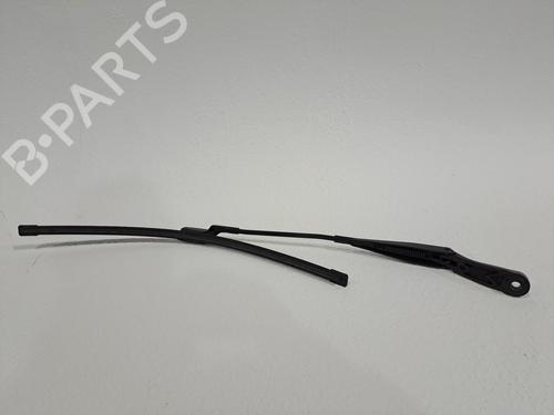 Front windshield wiper arm PEUGEOT 308 II (LB_, LP_, LW_, LH_, L3_) 2.0 BlueHDi 150 | BP23943567C143