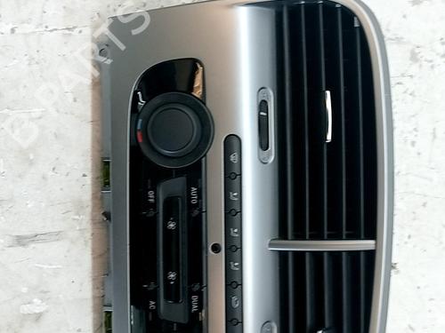 Used Climate control Climate control 38416389 38416389
