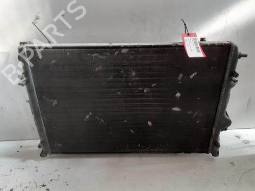 Used Water radiator RENAULT MEGANE I Classic (LA0/1_) 1.6 e (LA0F, LA0S) (90 hp) 26538675