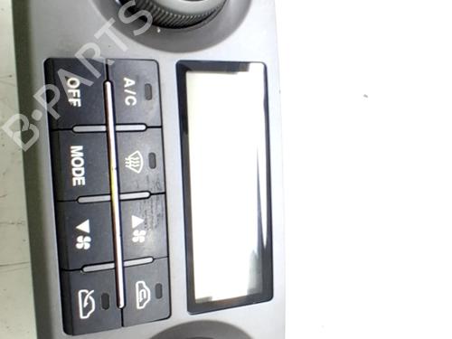 Used Climate control Climate control KIA SORENTO I (JC) 2.5 CRDi (170 hp) 31609660 31609660