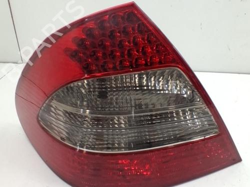 Used Left taillight Left taillight MERCEDES-BENZ E-CLASS (W211) E 280 CDI (211.020) (190 hp) 39556900 39556900