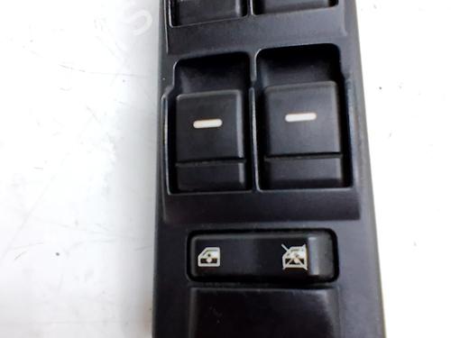 Used Left front window switch Left front window switch LAND ROVER RANGE ROVER SPORT I (L320) 2.7 D 4x4 (190 hp) 34708174 34708174