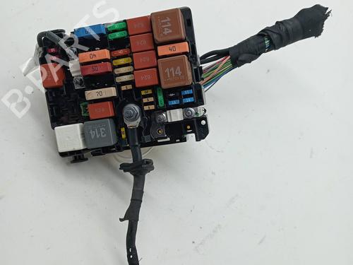 Used Fuse box CITROËN C5 AIRCROSS (A_) 1.2 PureTech 130 (ARHNSJ) (131 hp) 23344640