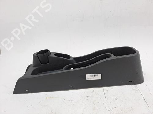 Used Armrest / Center console PEUGEOT BIPPER Tepee 1.4 HDi (68 hp) 26520424
