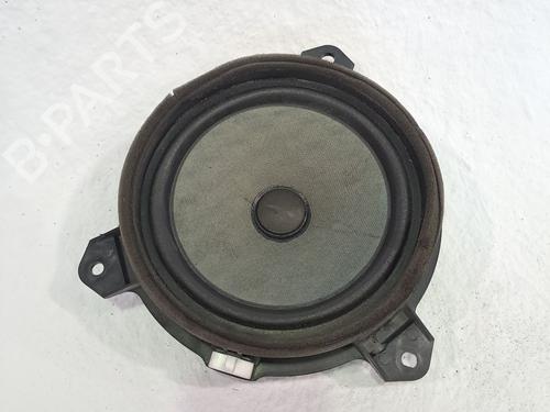 Used Speaker TOYOTA AVENSIS Saloon (_T27_) 2.0 D-4D (WWT271_) (143 hp) 26381703