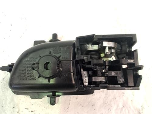 Front right interior door handle TOYOTA AURIS Estate (_E18_) 1.8 Hybrid (ZWE186_, ZWE186R, ZWE186H) | BP32042309I14