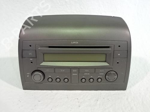 Used Radio LANCIA YPSILON (843_) 1.3 JTD (843.AXD11, 843.AXD1A) (70 hp) 25248800