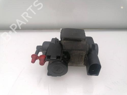 Used Electronic sensor AUDI A4 B9 Avant (8W5, 8WD) 2.0 TDI (190 hp) 23458953
